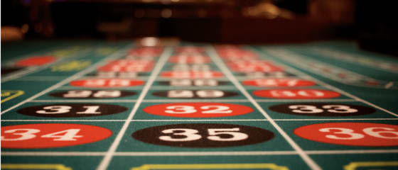 Play'n GO ir uzsācis fantastisku pokera spēli: 3 Hands Casino Hold'em