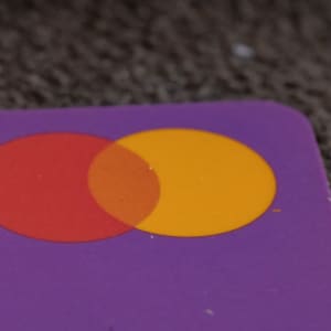 MasterCard pret citiem maksājumu veidiem tiešsaistes kazino