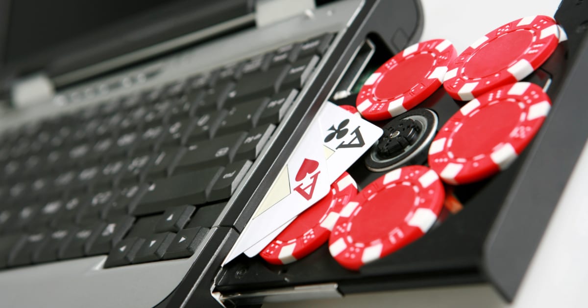 Kā spēlēt video pokeru tiešsaistē