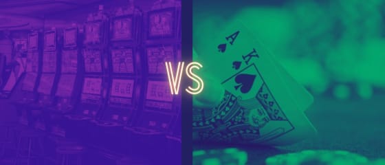 Tiešsaistes kazino spēles: spēļu automāti pret blekdžeku — kurš no tiem ir labāks?