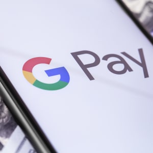 Google Pay ierobežojumi un maksas: kas jums jāzina, veicot tiešsaistes kazino darījumus