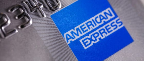 American Express pret citiem maksājumu veidiem